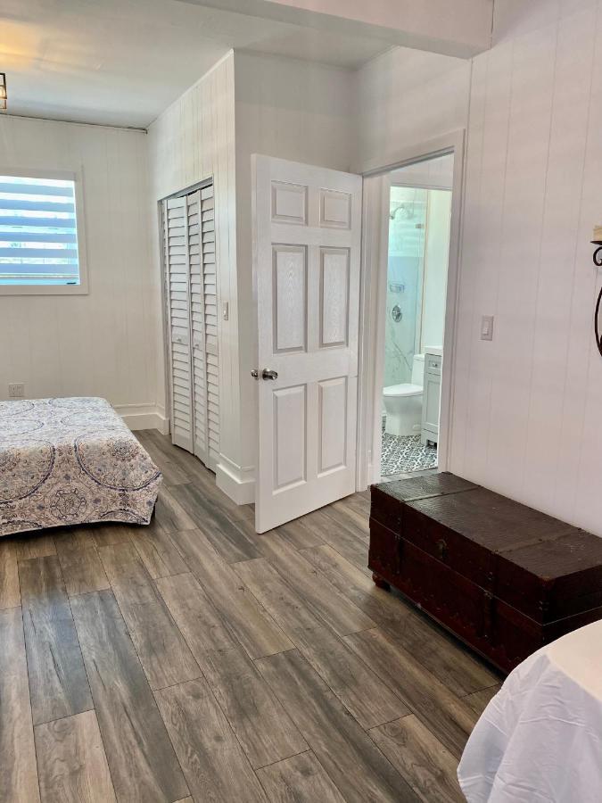Casa Wellness Apartment Tamiami Bagian luar foto