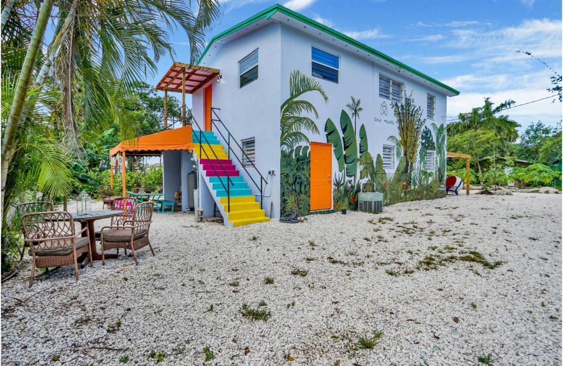 Casa Wellness Apartment Tamiami Bagian luar foto