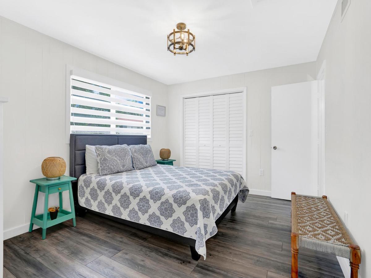 Casa Wellness Apartment Tamiami Bagian luar foto